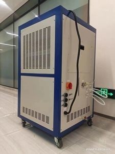 Un bon prix. Système de durcissement UVL Travail du bois Meubles revêtement en rouleaux peau Sensorielle en ligne